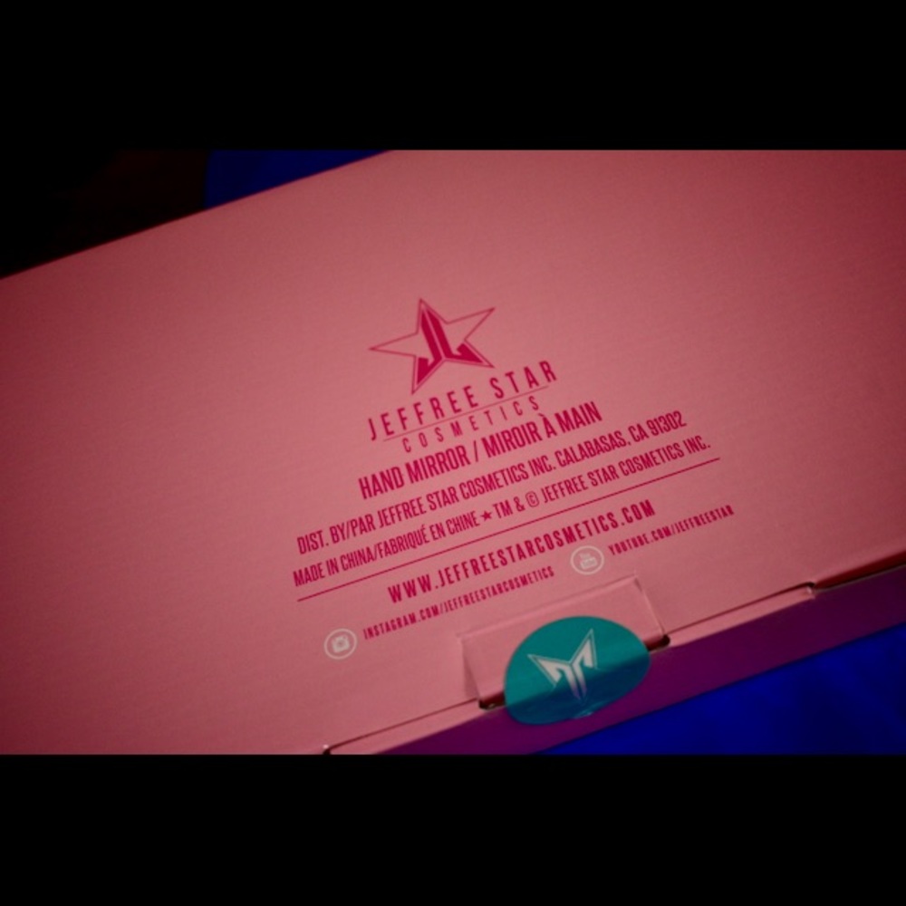 Jeffree Star Tiffany Mirror - Picture 3 of 6